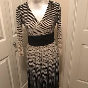 Interlock knit black/cream gathered waist dress